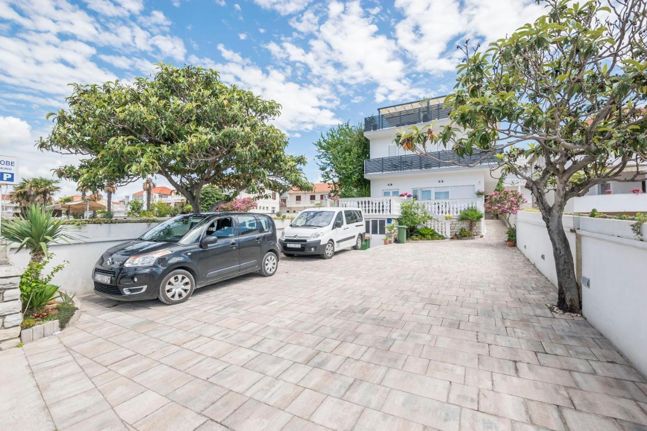 Apartments And Rooms Mare Vodice Dış mekan fotoğraf