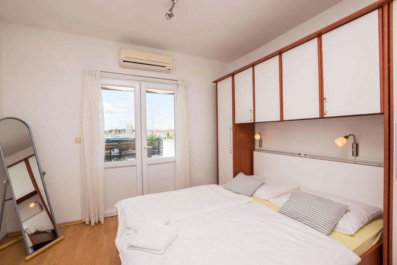 Apartments And Rooms Mare Vodice Dış mekan fotoğraf