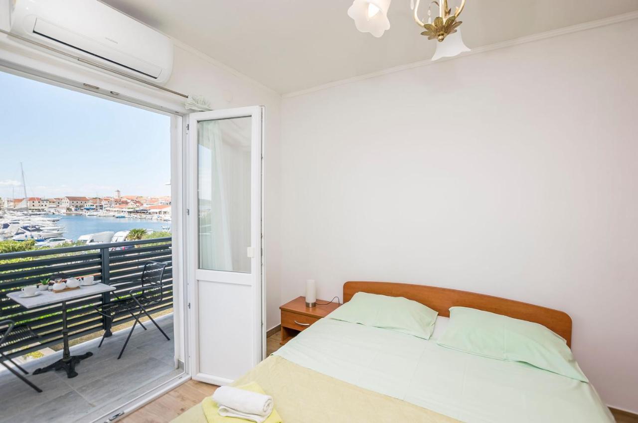 Apartments And Rooms Mare Vodice Dış mekan fotoğraf