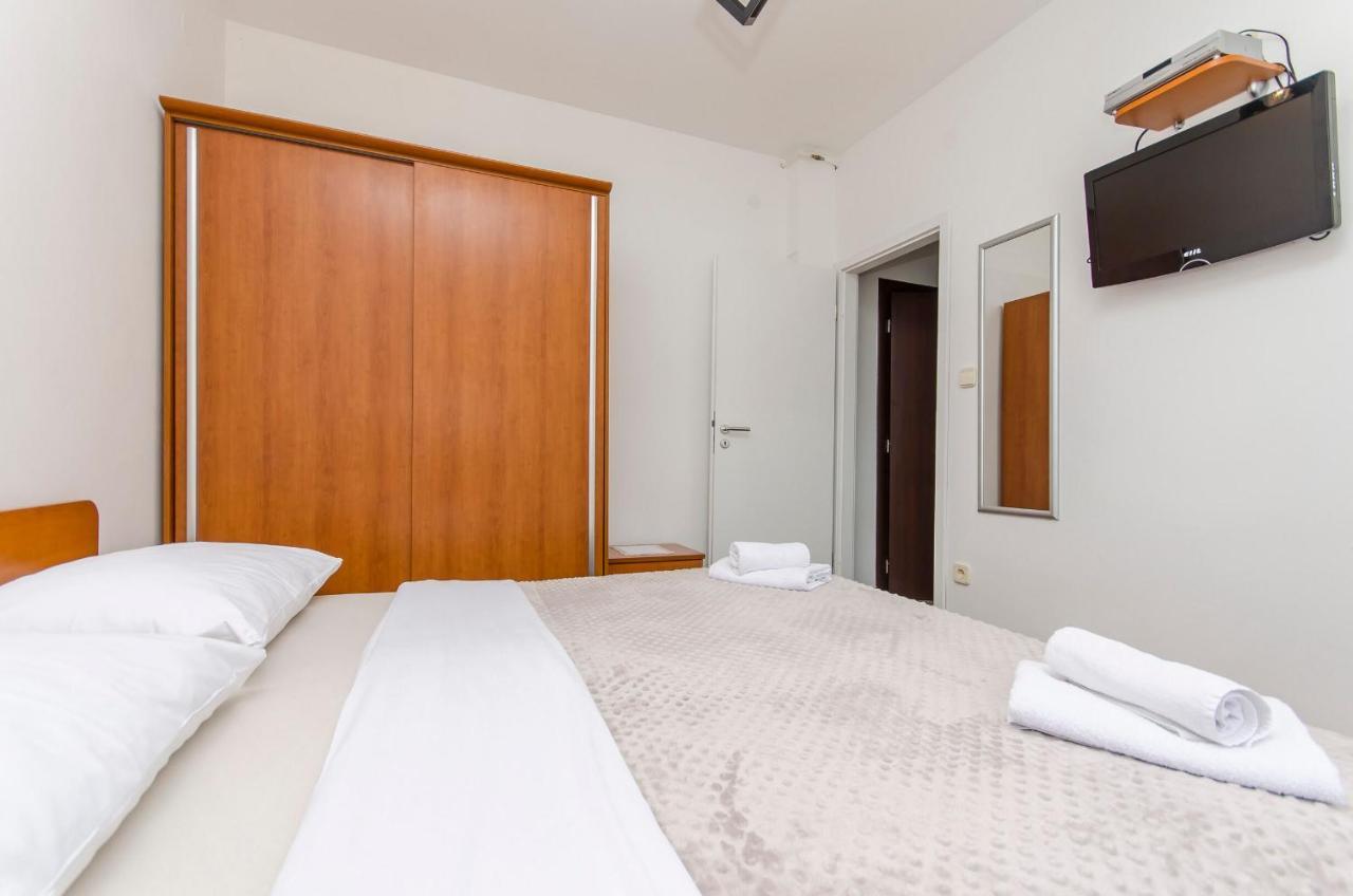Apartments And Rooms Mare Vodice Dış mekan fotoğraf