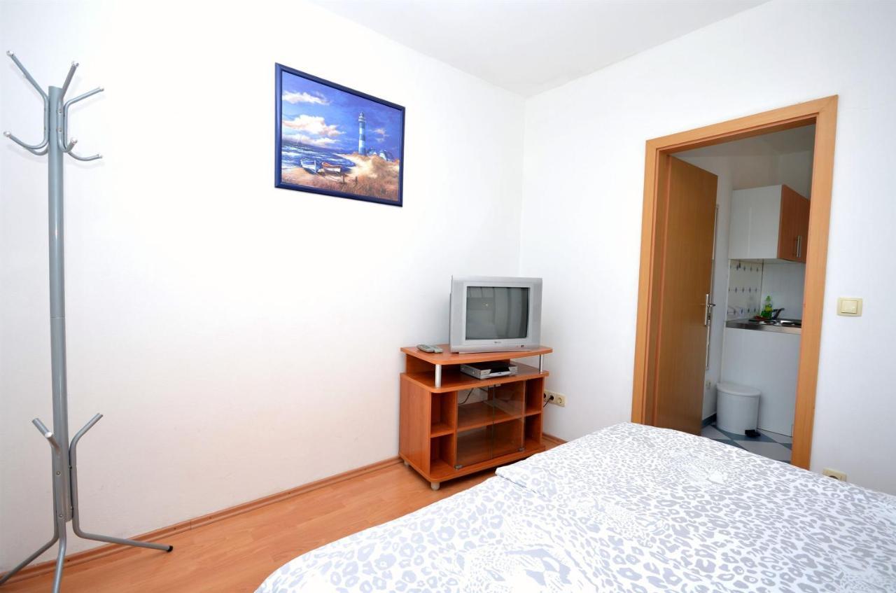 Apartments And Rooms Mare Vodice Dış mekan fotoğraf